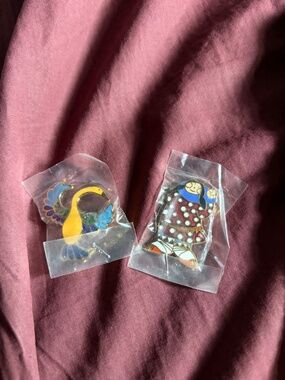 NWT Rie Munoz pins - set of 2 - Crane Legend + Mother and Child